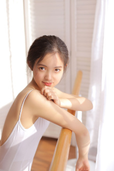 男人边吻奶边挵进去视频网站